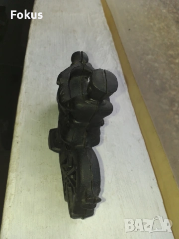 Моторист чугунена фигура статуетка, снимка 4 - Антикварни и старинни предмети - 53448883