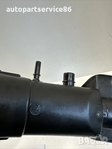 Въздухозаборна Тръба за Peugeot 3008 1.2T (2022) 65000 км 9833016780, снимка 2 - Части - 53568545