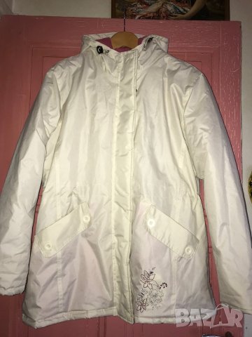 Дамско юношеско бяло топло дебело зимно яке M/L розова подплата полар, снимка 2 - Якета - 39541602