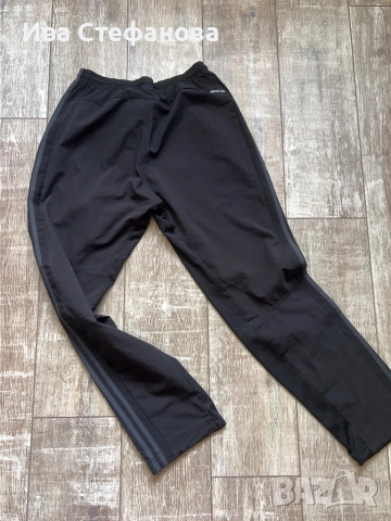 Ново черно дамско класическо 100% оригинал спортно долнище Adidas дишаща  материя Адидас, снимка 5 - Спортни екипи - 51709012