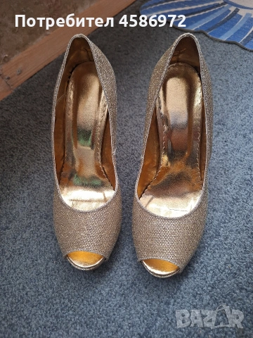 токчета , снимка 2 - Дамски обувки на ток - 53678134