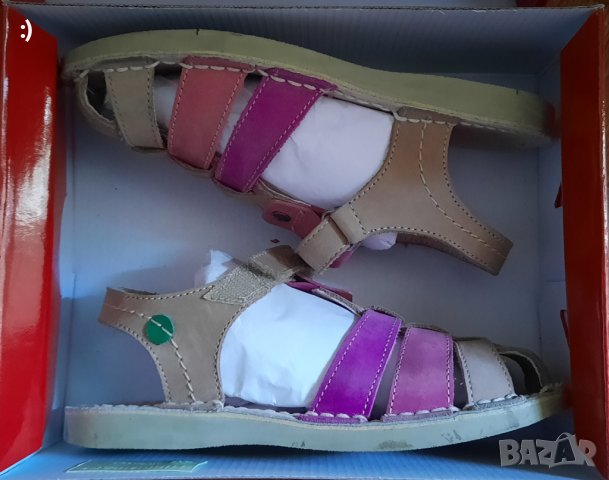 Намалени! Детски кожени сандали Kicker's