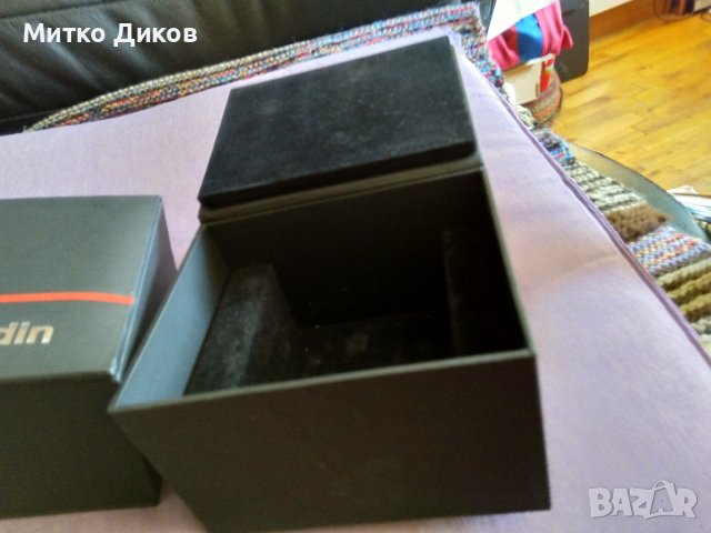 Pierre cardin -кутии за часовник нови с възглавнички и без-4 броя, снимка 6 - Други - 41577775