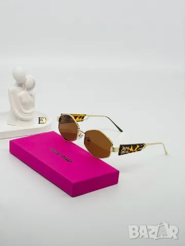 очила с калъф miu miu , снимка 4 - Слънчеви и диоптрични очила - 50403280