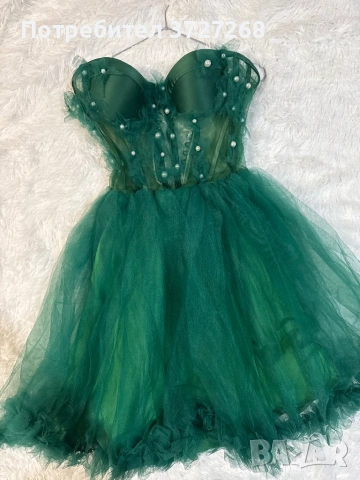 Къси бални рокли