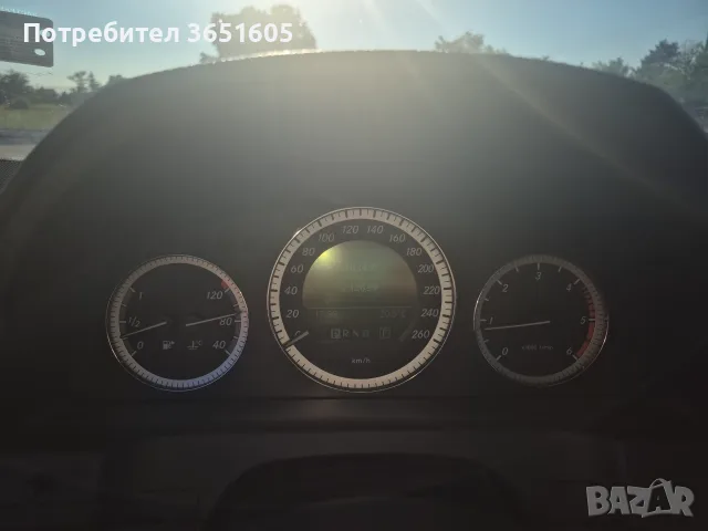 Продавам Мерцедес С 220, снимка 2 - Автомобили и джипове - 55724837