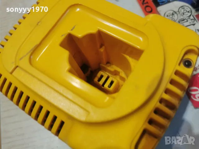 DEWALT DE9116 BATTERY CHARGER-GERMANY 0509261829L4, снимка 14 - Винтоверти - 55962398