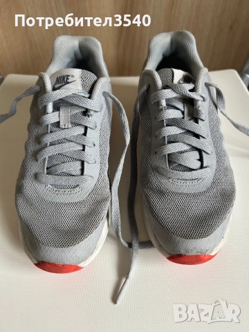 Дамски маратонки Nike, снимка 5 - Маратонки - 45058096