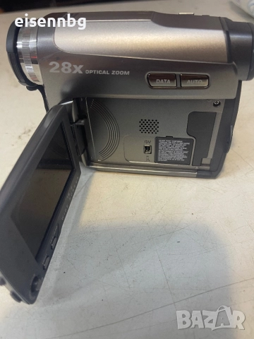 JVC GR-D725E Цифровa видеокамерa, снимка 6 - Камери - 51542039