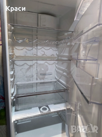 Хладилник Electrolux, снимка 2 - Хладилници - 52864902