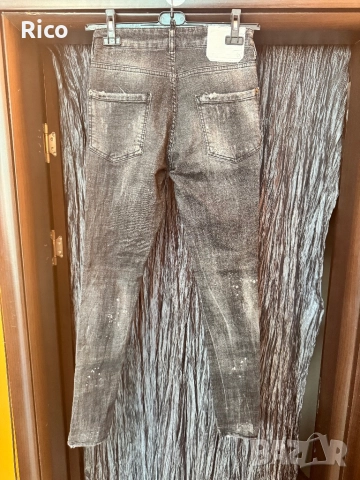 Dsquared2 Оригинални Дамски Дънки, снимка 3 - Дънки - 51756757