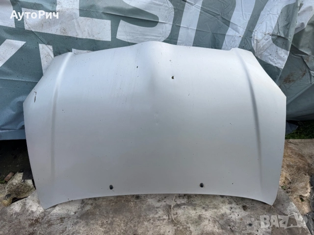 Преден Капак Toyota Corolla E120 /2002-2007г./ Корола