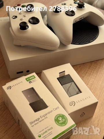 Xbox series s 512gb два контролера + 1tb Seagate expansion card