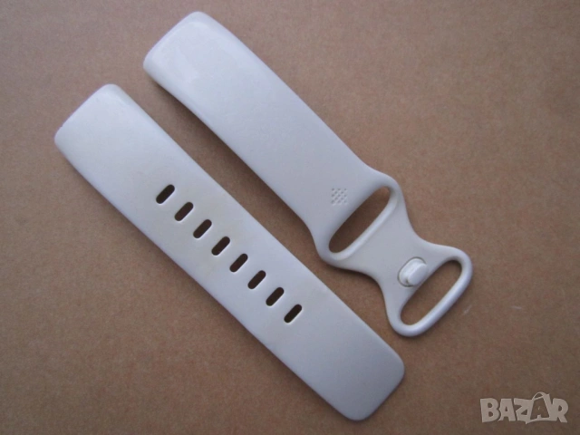 Каишка за Fitbit Charge 5 & 6, оригинална, размер "S", снимка 2 - Смарт гривни - 46525012