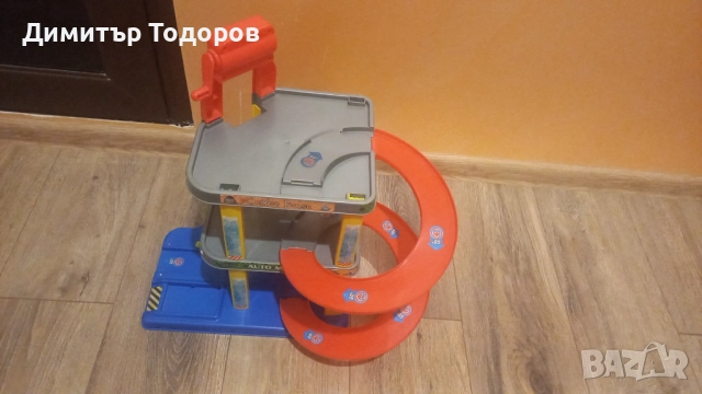 Детска писта гараж- паркинг, снимка 2 - Коли, камиони, мотори, писти - 51863358