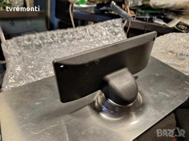 оригинална стойка MAZ640892 за телевизор телевизор LG модел 32LB650V , снимка 3 - Стойки, 3D очила, аксесоари - 44303007