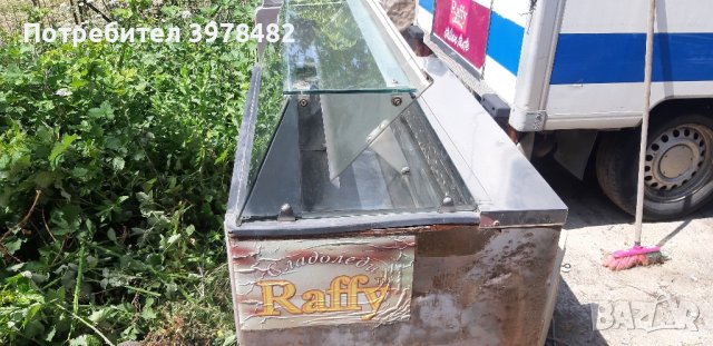 Витрини за сладолед , снимка 4 - Машини за сладолед - 44281210