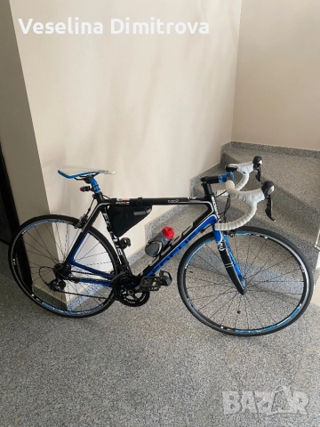 Карбонов шосеен велосипед Focus Cayo , снимка 1