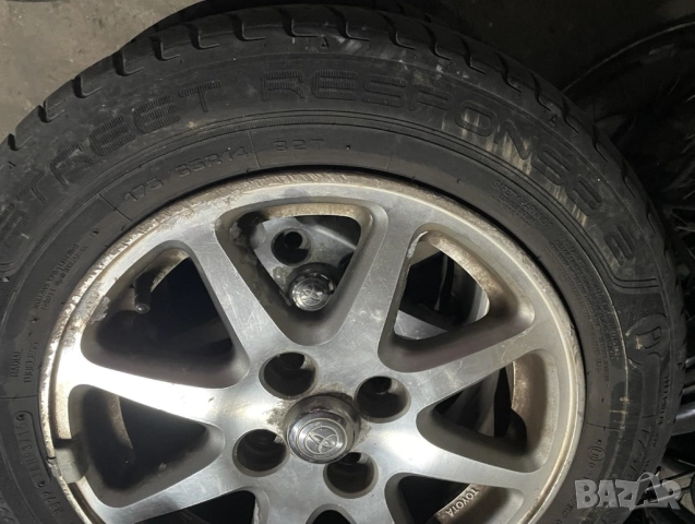 Оригинални 5бр. за ТОЙОТА TOYOTA 14" джанти+летни гуми DUNLOP ДЪНЛОП, снимка 2 - Гуми и джанти - 51686141
