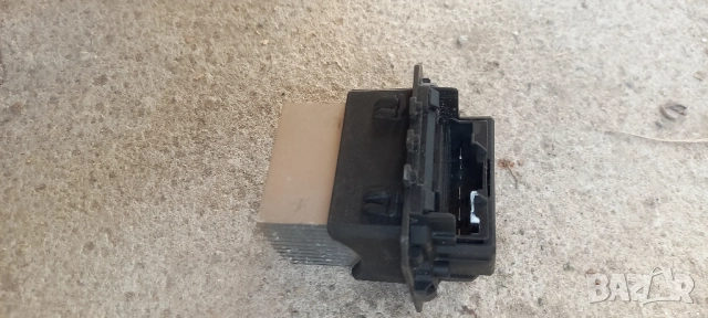 Реостат Peugeot 308