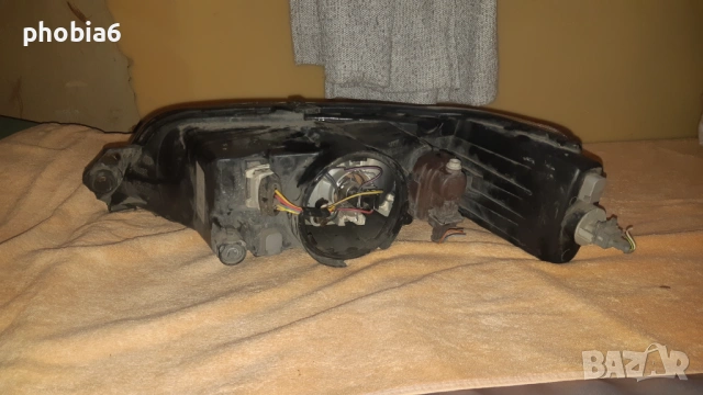 Фар от Пежо 306-с мигач, снимка 2 - Части - 53513764