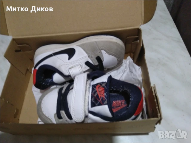 Найк маркови детски маратонки като нови №22.5 стелка 125мм UK 6 US 6.5, снимка 2 - Детски маратонки - 51107948