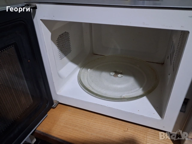 Микровълнова печка с грил фурна Пролукс, снимка 2 - Микровълнови - 53138203