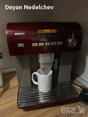 Кафе машина автомат Philips, снимка 2 - Кафемашини - 51075060