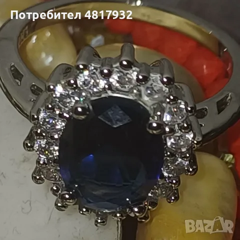 Сребърен пръстен, сапфир и циркони.