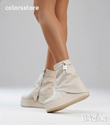 Боти на платформа - бежова кожа - DHG55 