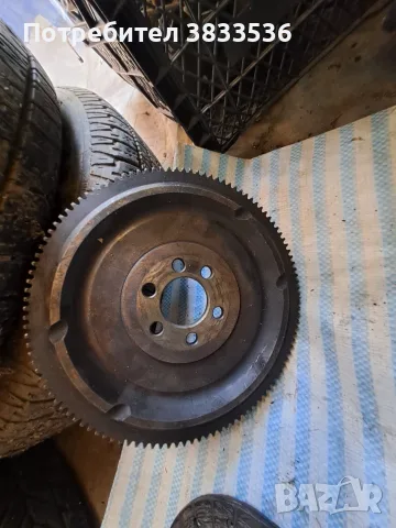 Маховик за VW Golf & Jetta Mk2 1300см3, снимка 3 - Части - 56171252
