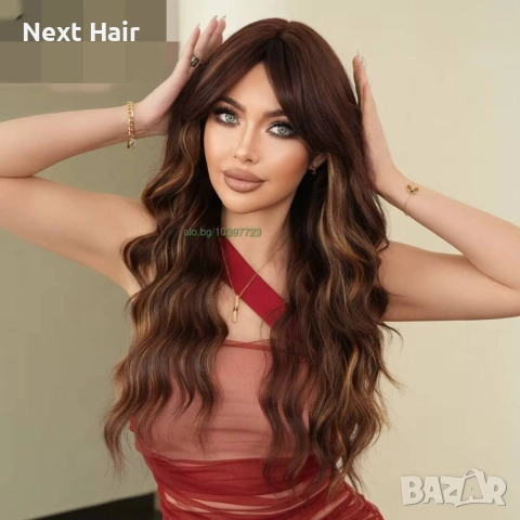 Кестенява перуса с руси кичури и дълъг бретон