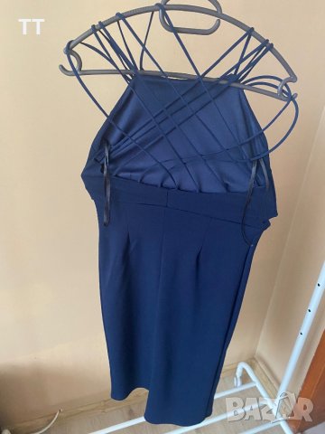 Дамска синя рокля с интересен гръб М размер, снимка 3 - Рокли - 41424332