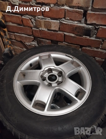 Продавам зимни гуми с джанти , снимка 2 - Гуми и джанти - 53115348