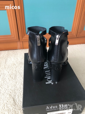 90 лв до 30.07!John May,оригинал,естествена кожа сандали,чисто нови, снимка 4 - Дамски елегантни обувки - 36068671
