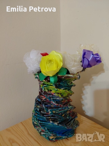 ваза с цветя, снимка 3 - Вази - 52891127