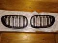 К-т решетка Бъбреци двойни E60 2003-09 черен пиано лак тип М5, снимка 3