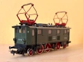 Електрически локомотив Roco E32 / BR132 H0 1:87 влак, вагон, влакче, снимка 3