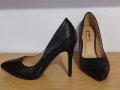 Дамски обувки на ток, снимка 1 - Дамски обувки на ток - 41144741