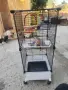 Продавам клетка за средни папагали , снимка 1