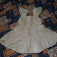 Детска плетена рокля, снимка 1 - Детски рокли и поли - 42518456