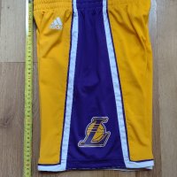NBA / Los Angeles Lakers / Adidas - баскетболни детски шорти 140см., снимка 5 - Детски къси панталони - 41924832
