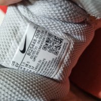 Дамски маратонки Nike, снимка 5 - Маратонки - 44278432