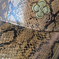 Snake LV Louis Vuitton luis viton шапка lv луис витон  shapka luis , снимка 4 - Шапки - 41828580