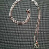 Медальон с буква (К), снимка 3 - Колиета, медальони, синджири - 44697184
