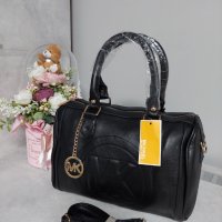 Michael kors стилна дамска чянта тип куфарче код 201, снимка 3 - Чанти - 39397602