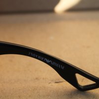 Слънчеви очила ''Emporio Armani'', снимка 10 - Слънчеви и диоптрични очила - 42539514