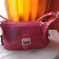 нова италианска чанта от естествена кожа , снимка 1 - Чанти - 44665789