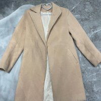 Палто с колан С размер, снимка 2 - Палта, манта - 42590597