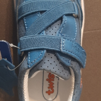 Чисто нови с етикет детски обувки 26 номер ест кожа, снимка 3 - Детски маратонки - 44620827